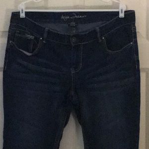 Ariya size 14 boot cut